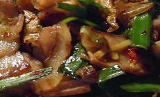 蒜苗腊肉