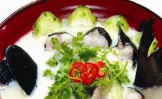 青瓜鴨嘴魚湯