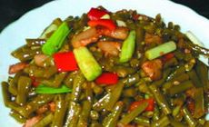 酸豆角炒回鍋肉